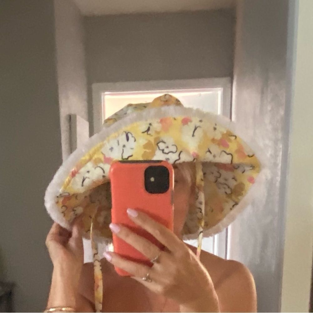 NWT Nordstrom BP Floral Bucket Hat / Beach Hat